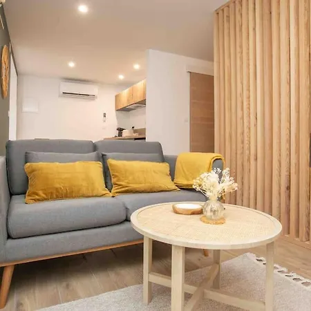 Daire Cosy, Neuf, Hyper Centre Brantôme